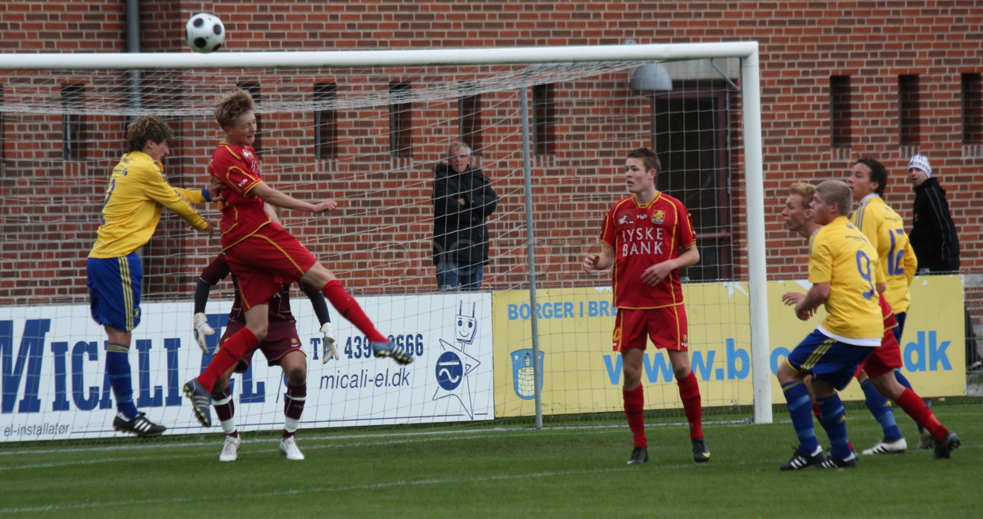 BIF FCN 015