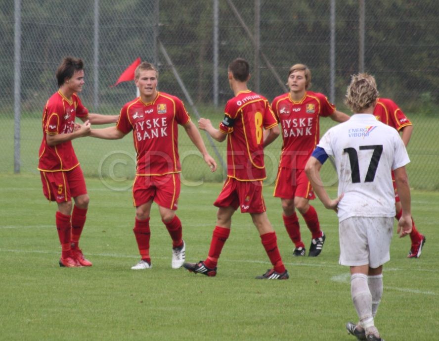FCN VIB 032