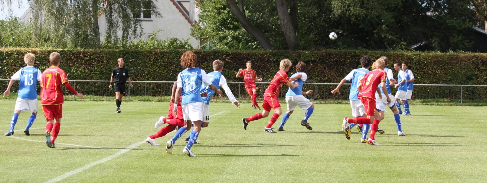 LB FCN013