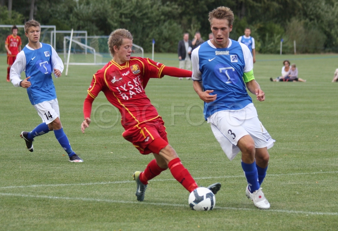 LB FCN045