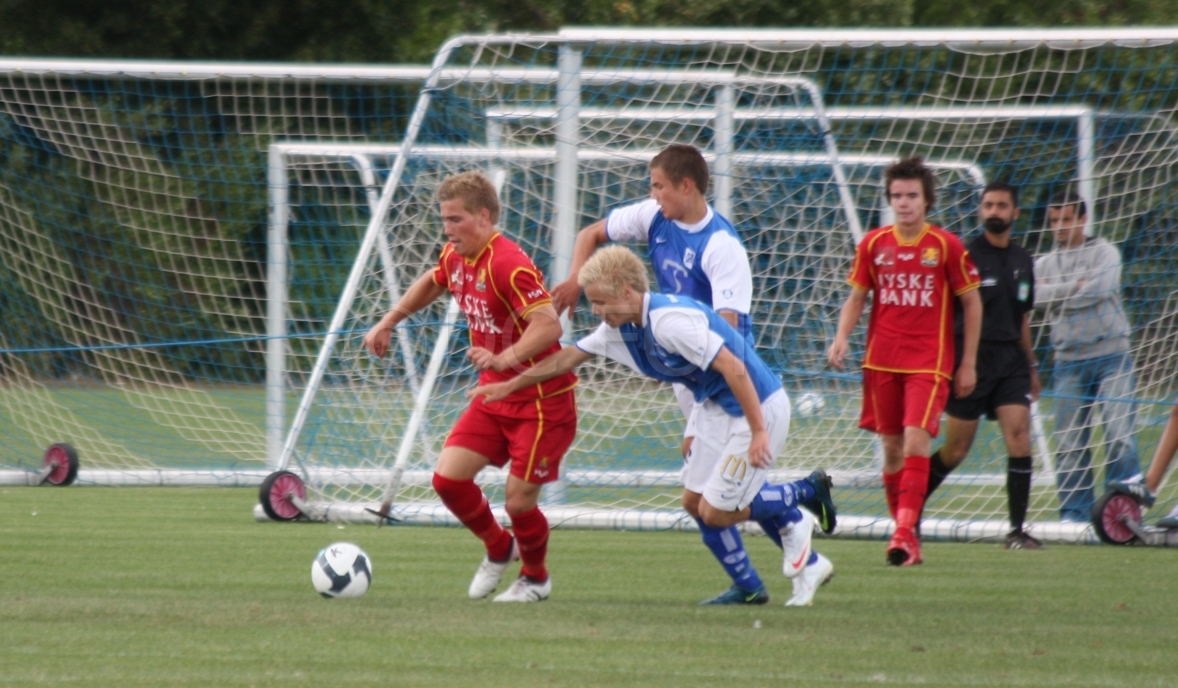 LB FCN059