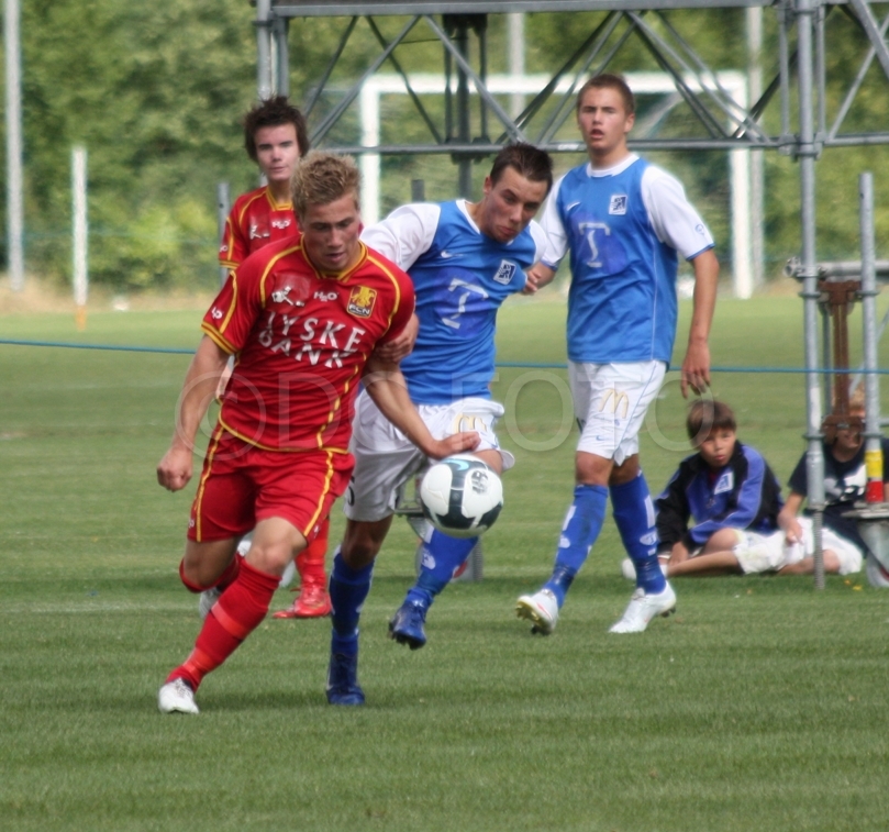 LB FCN066