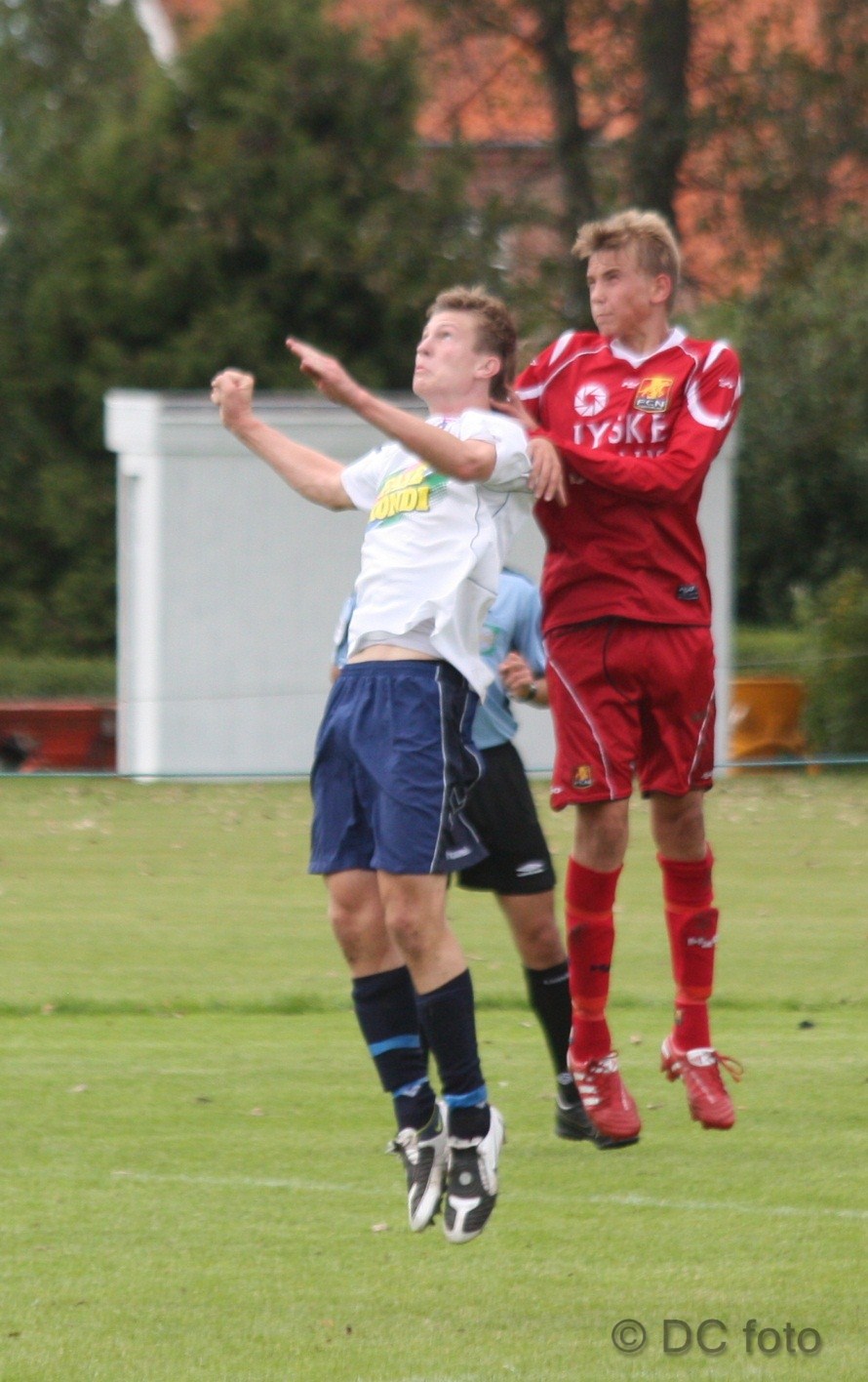 AGF FCN 095