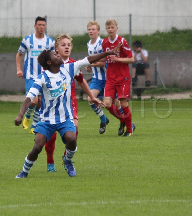 FCN OB 049