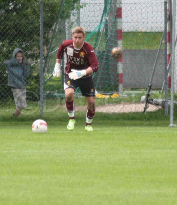 FCN OB 098