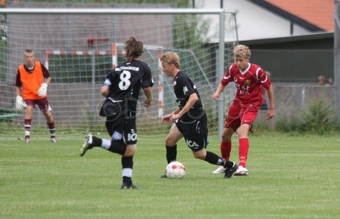 FCN OB HAL 026