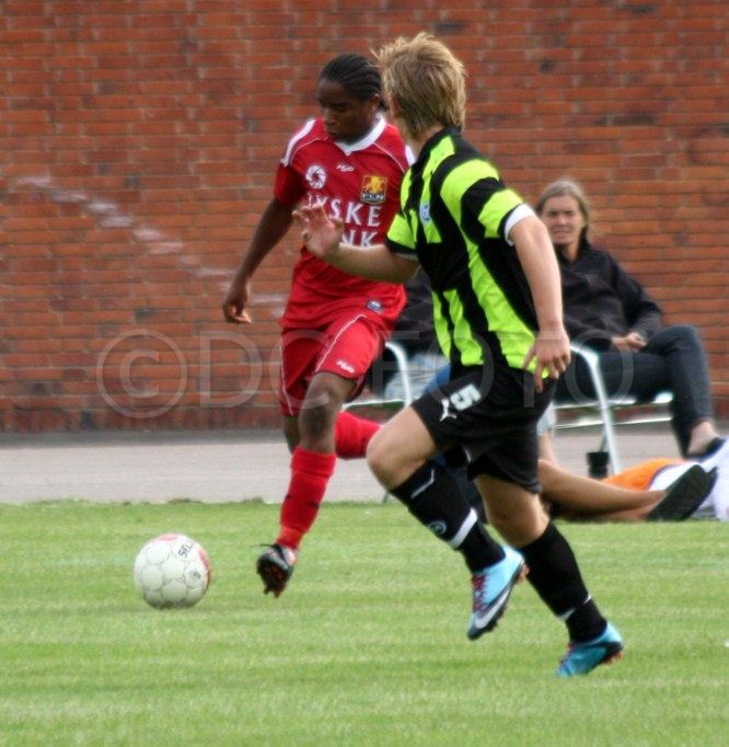 FCN OB HAL 057