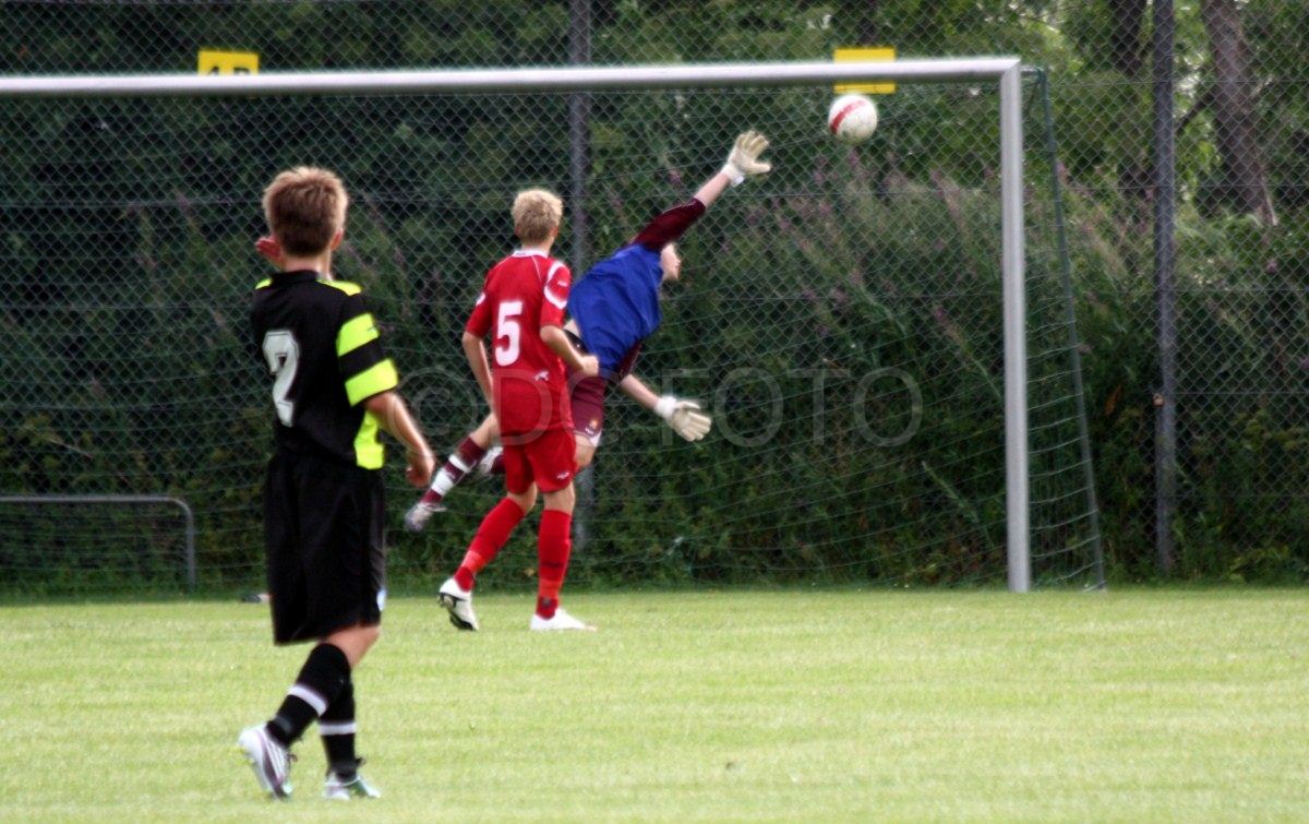 FCN OB HAL 084