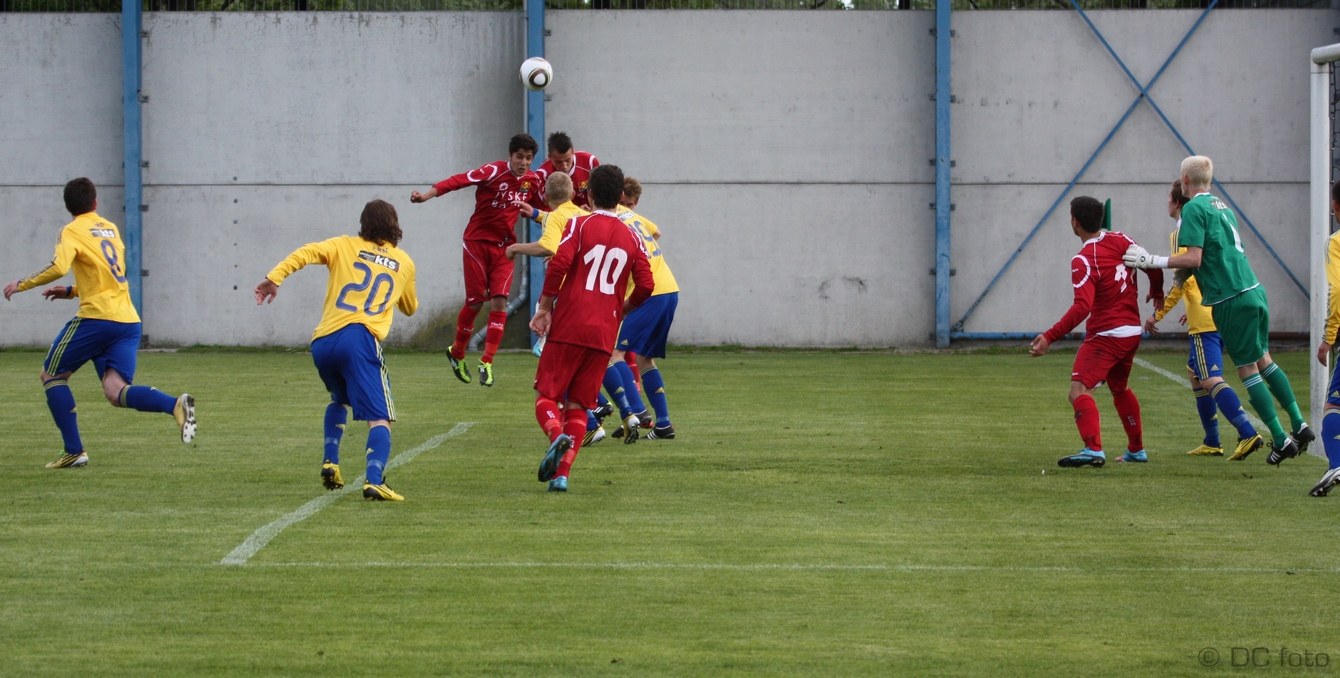 BIF FCN048