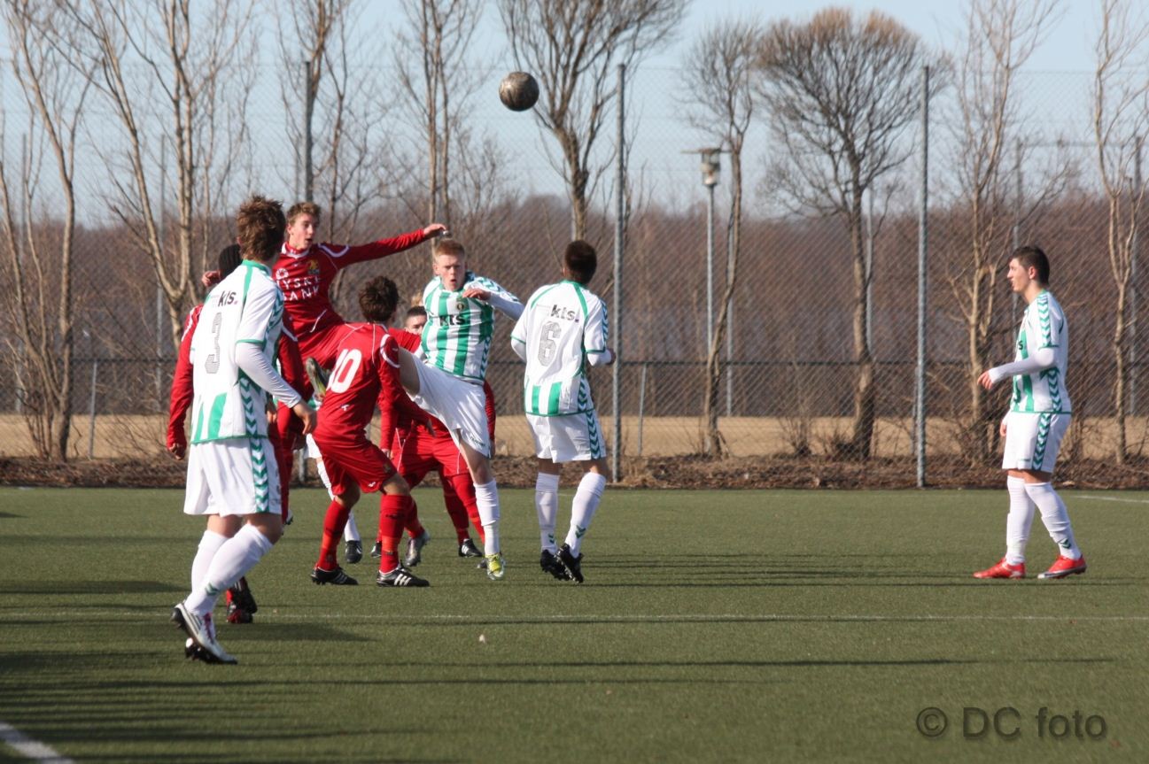FCN AB004