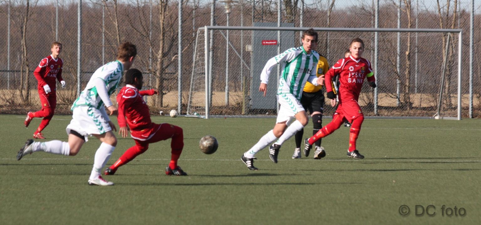 FCN AB006