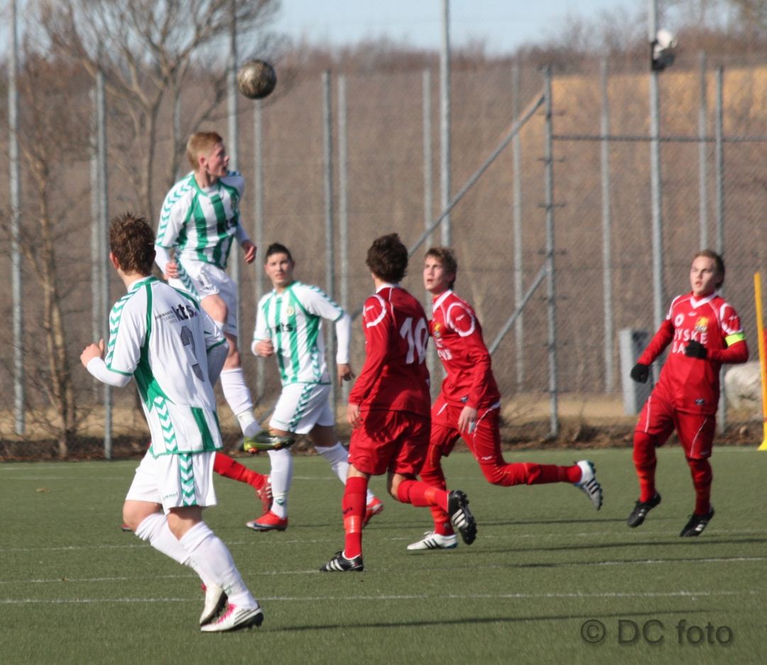 FCN AB025