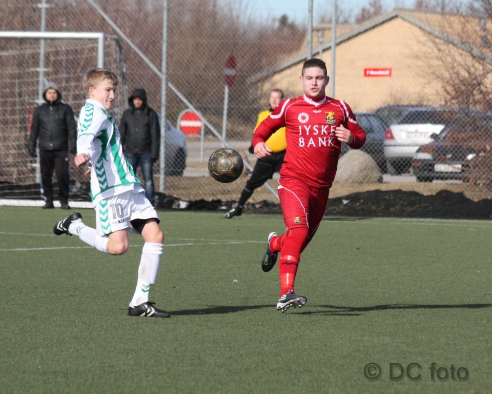 FCN AB049