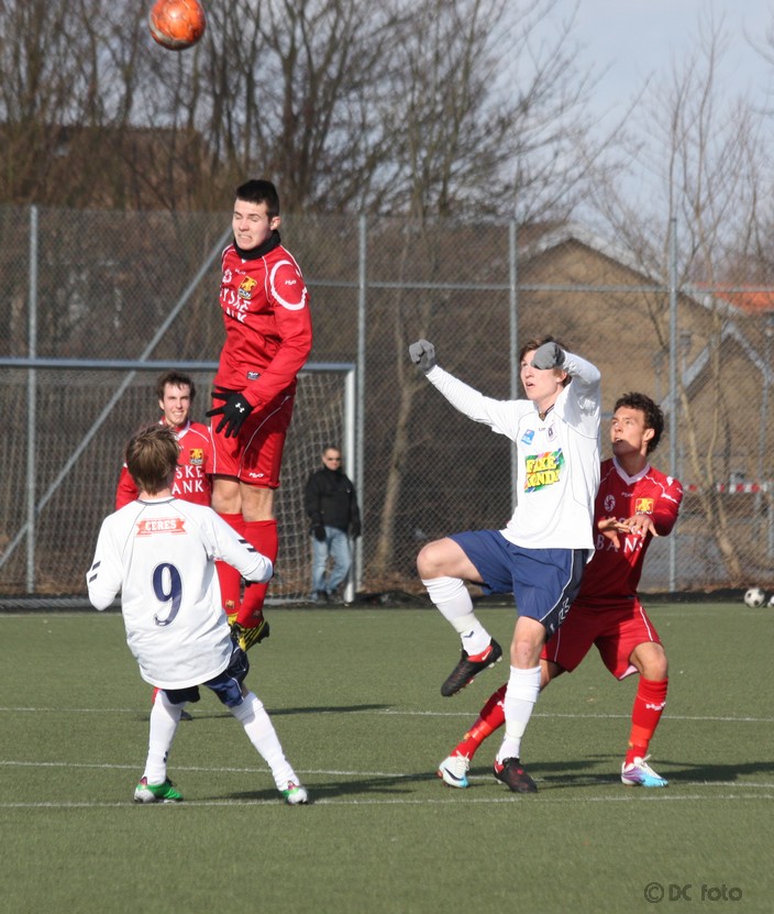 FCN AGF010