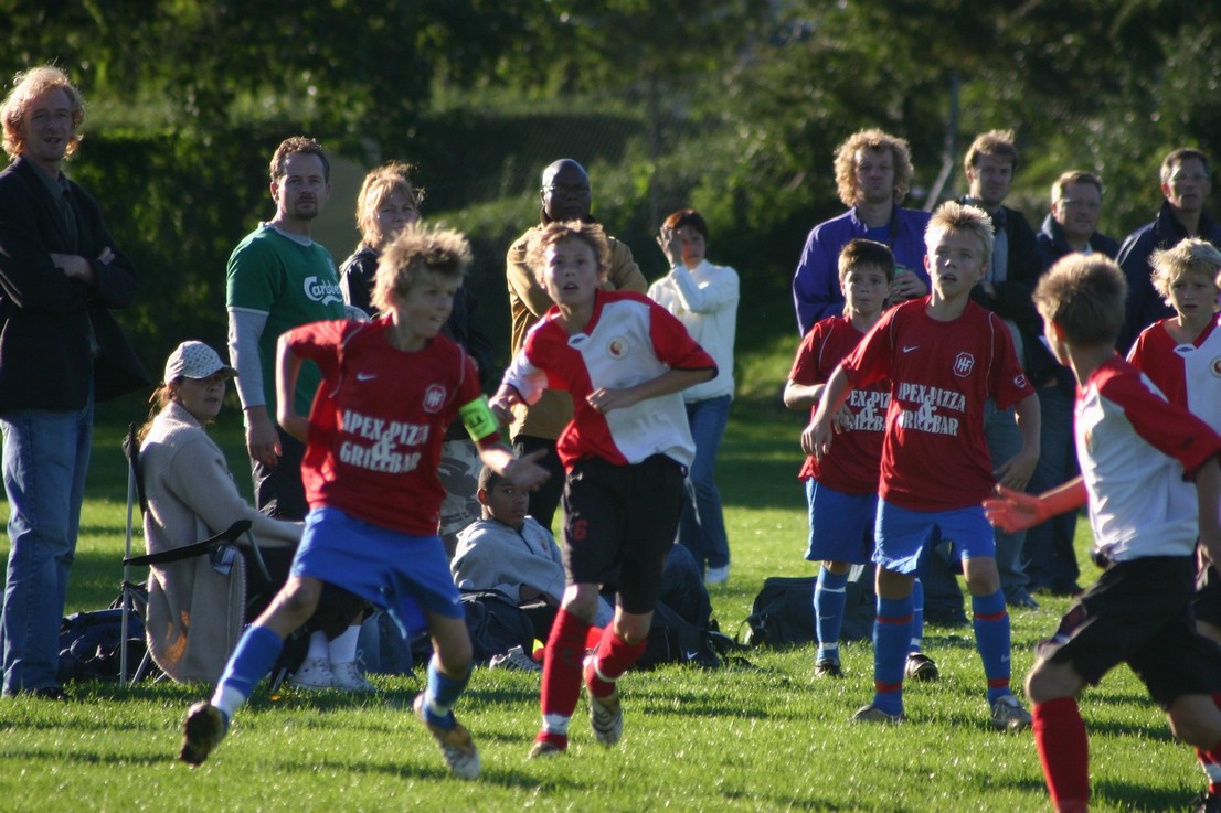 08 09 06 Skjold HIF37